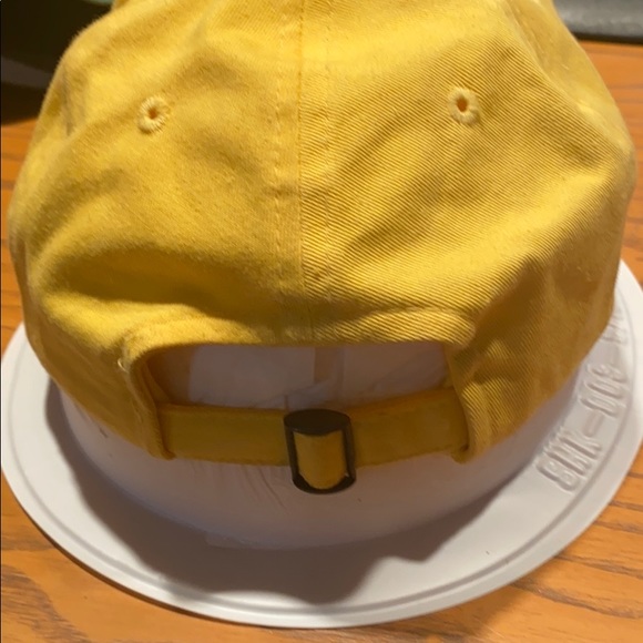 Logo cap. - Picture 4 of 4